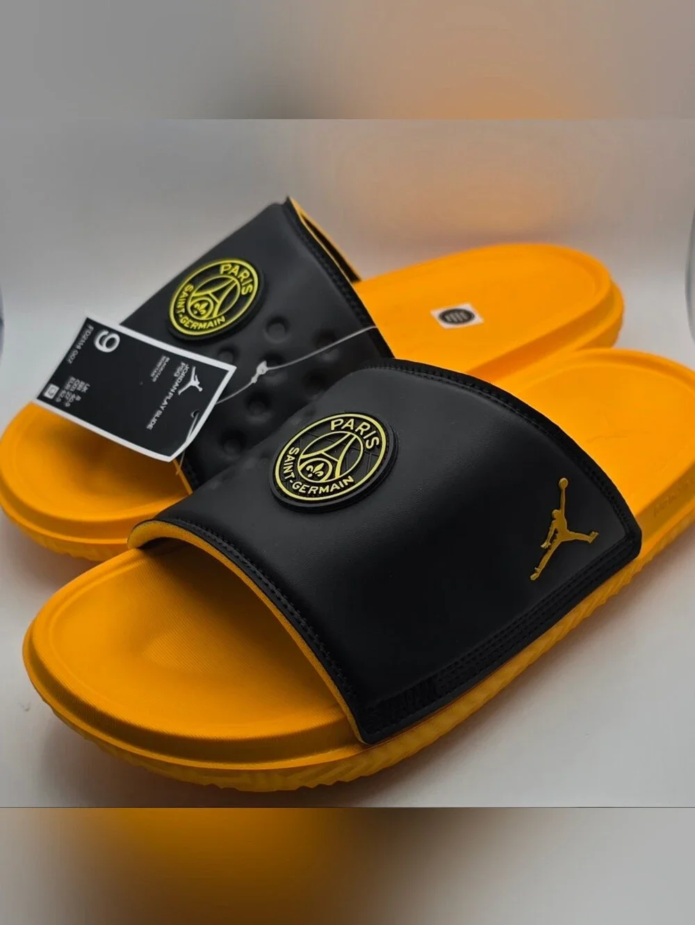 Air Jordan x Paris Saint-Germain Men's Black & Orange Play Slide